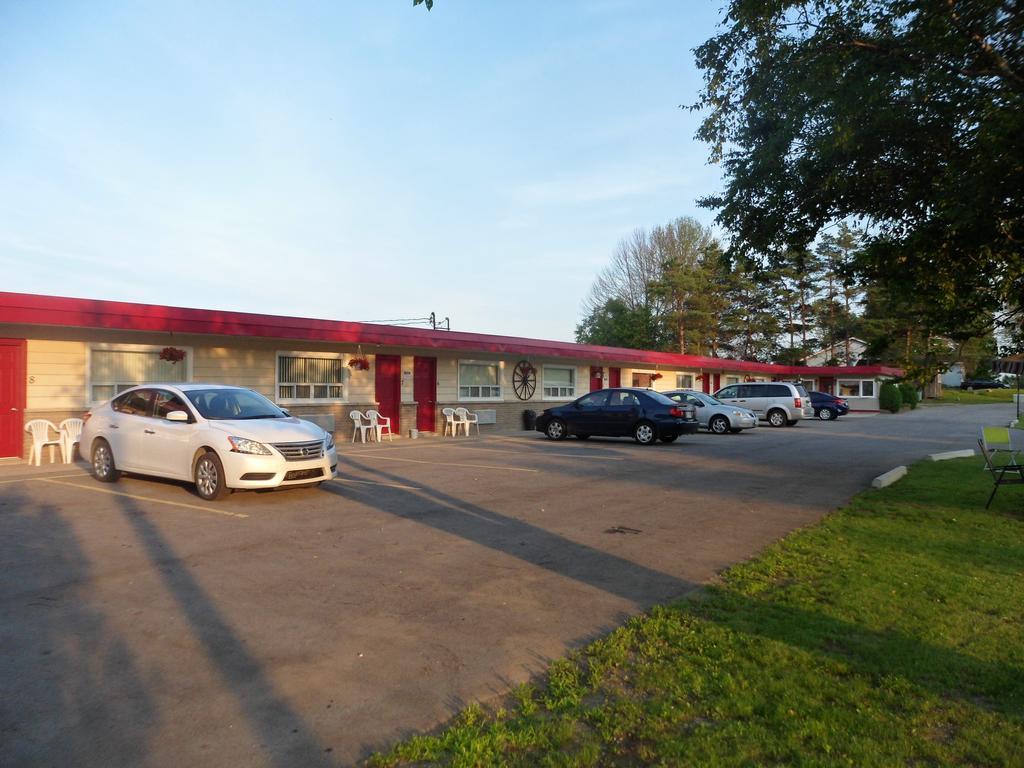جودريتش The Silver Birch Motel المظهر الخارجي الصورة